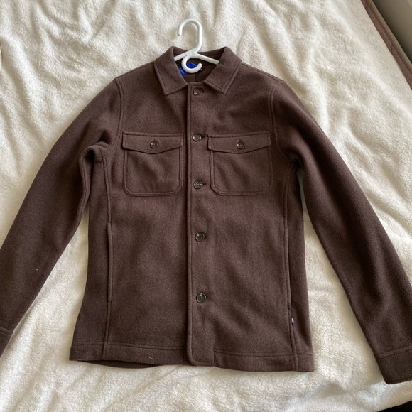 Brand new kit and ace button down fleece jacket - Picture 2 of 3